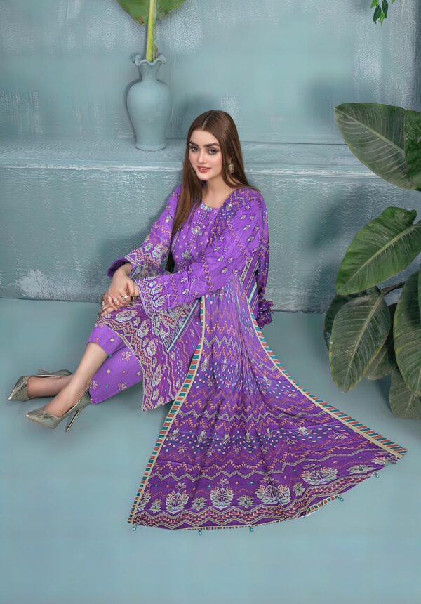 Anabiya Noor Lawn collection with Vail Dupata 104